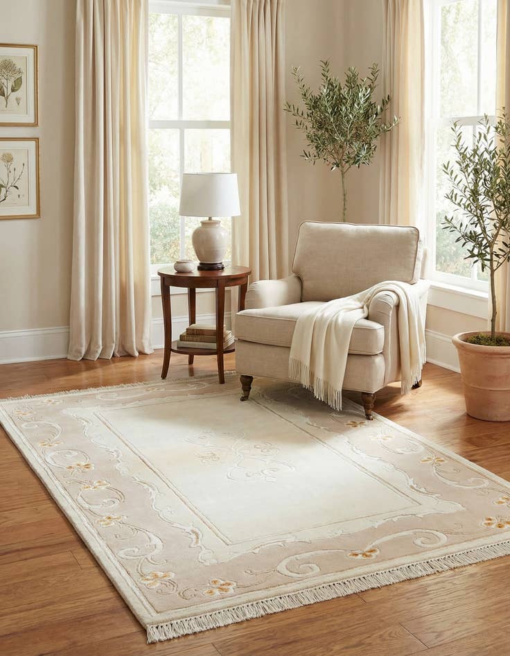 Detail image of 2' 8 x 5'  Hand Knotted Darya Rug