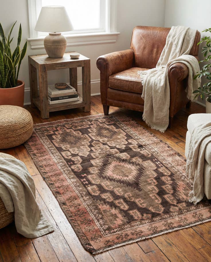Detail image of 3' 3 x 5' 5 Hand Knotted Ultra Vintage Persian Wool Rug
