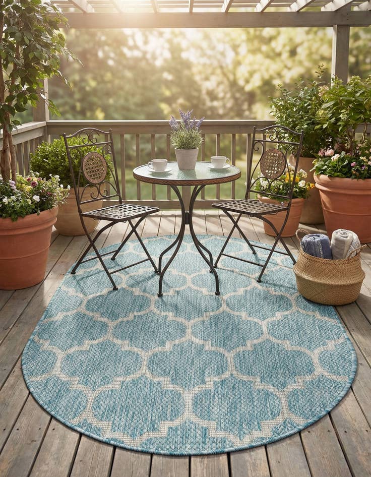Detail image of  3' x 5' 3  Washable Lattice Indoor / Outdoor Oval Rug