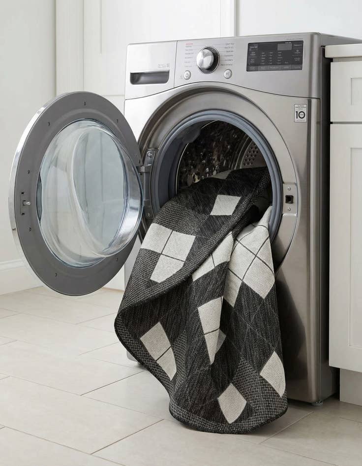 Detail image of  6' x 6'  Washable Modern Indoor / Outdoor Round Rug