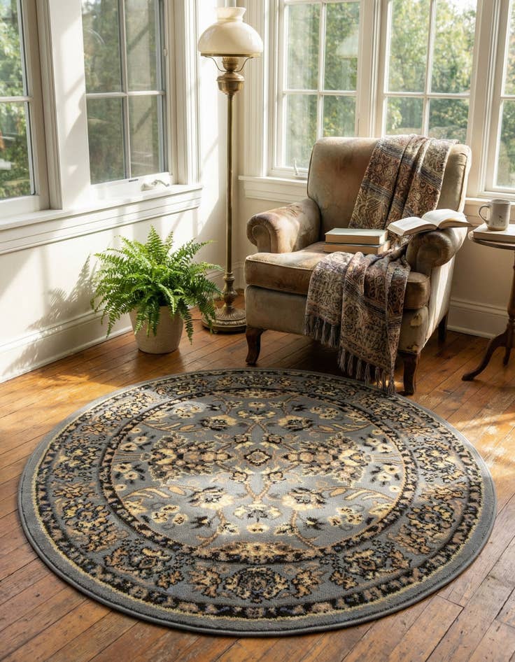 Detail image of 3' x 3' Kashan Design Round Rug