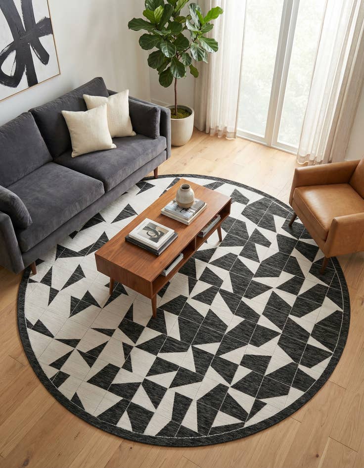 Detail image of 10' x 10'  Washable Modern Indoor / Outdoor Round Rug