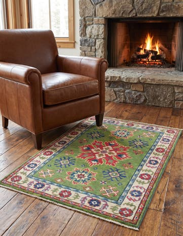 2' 9 x 4' 2 Hand Knotted Kazak Rug
