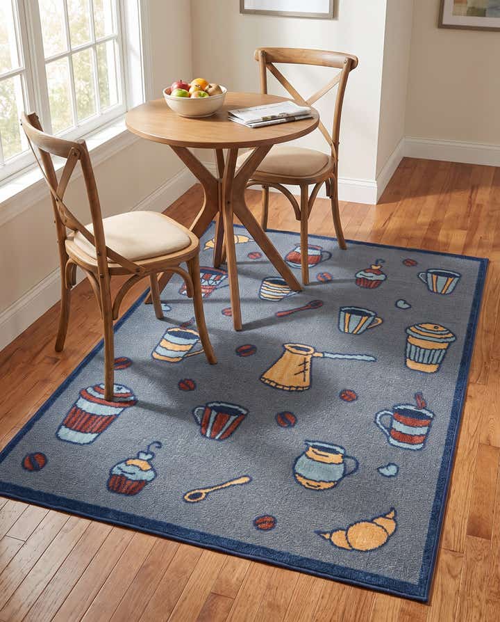 5' x 7' 7 Easy-Clean Indoor / Outdoor Rug