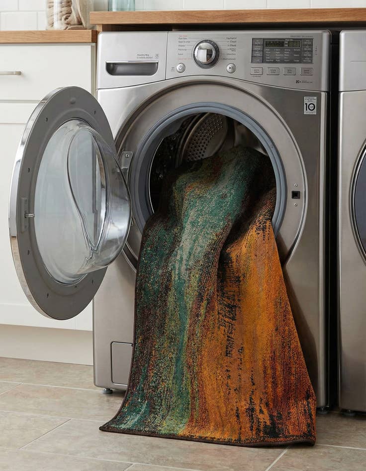 Detail image of 6' x 9'  Washable Barcelona Rug