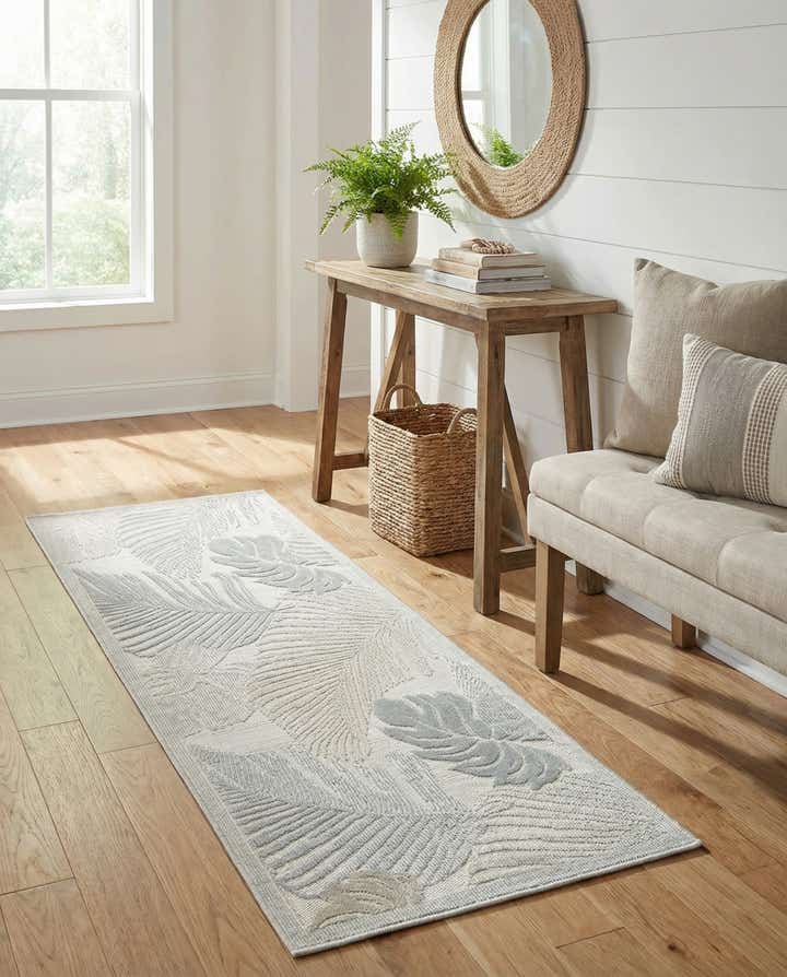 2' 2 x 5' 3 Easy-Clean Botanical Indoor / Outdoor Runner Rug