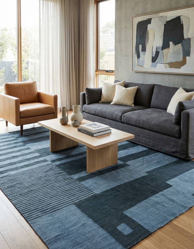 Detail image of 6' 4 x 9' 3  Hand Woven Kilim Modern Wool Rug