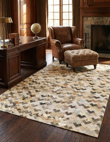 4' 10 x 8' Cowhide Leather Rug