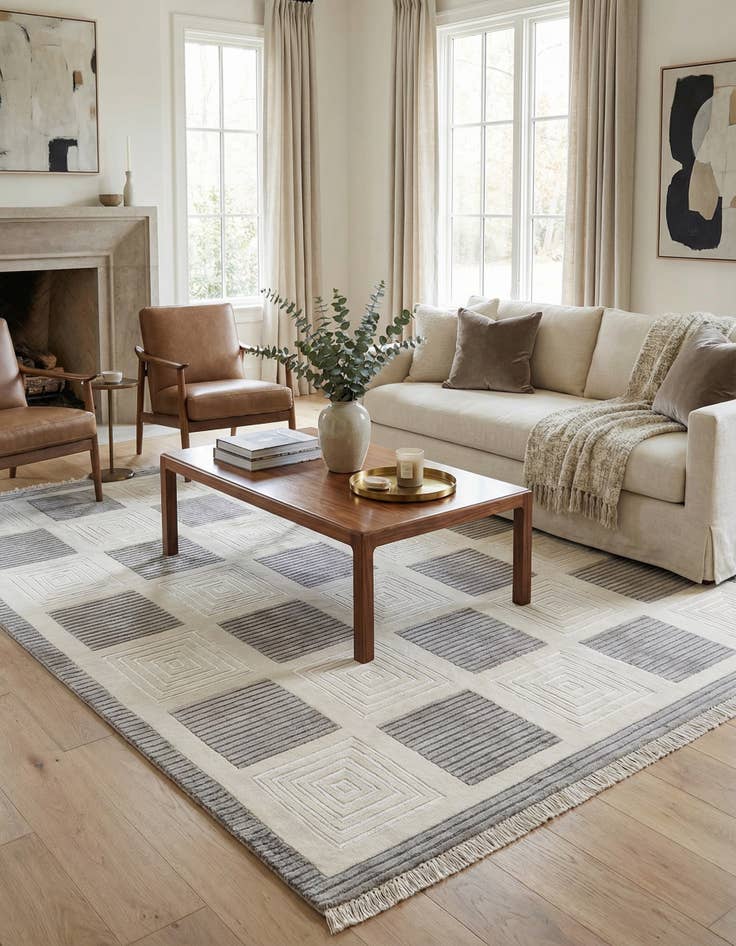 Detail image of 5' 6 x 7' 9  Hand Knotted Darya Wool Rug