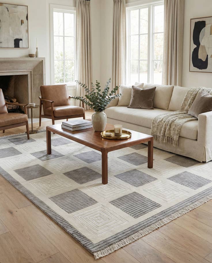 Detail image of 5' 6 x 7' 9 Hand Knotted Darya Wool Rug