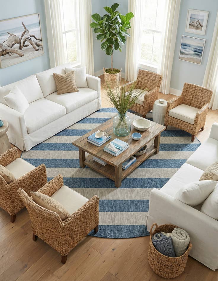 Detail image of 10' 8 x 10' 8 Easy-Clean Striped Indoor / Outdoor Round Rug