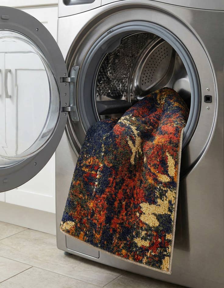 Detail image of 2' x 3'  Washable Haerfest Rug