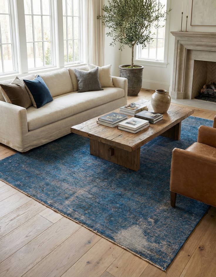 Detail image of 6' 6 x 9' 9  Hand Knotted Ultra Vintage Persian Wool Rug