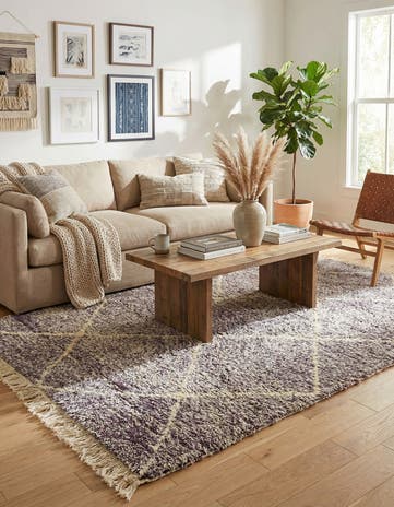4' 10 x 8' 9 Hand Knotted Moroccan Wool Rug