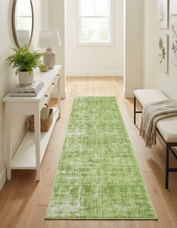 Green Valencia Runner Rug