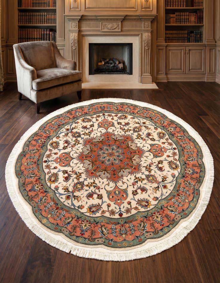 Detail image of 4' 11 x 4' 11 Tabriz Round Rug
