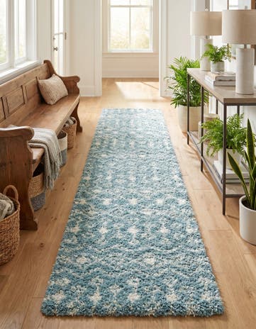 2' 7 x 12' Moroccan Trellis Shag Runner Rug
