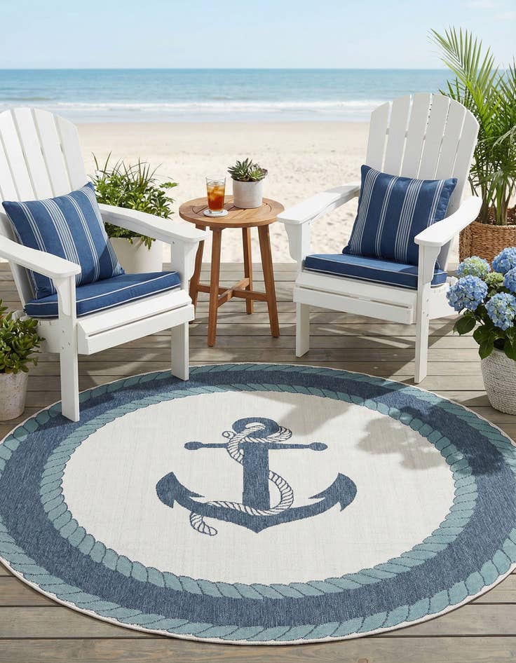 Detail image of 7' x 7' Washable Coastal Indoor / Outdoor Round Rug