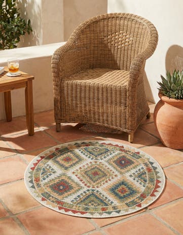 3' x 3' Easy-Clean Baja Indoor / Outdoor Round Rug