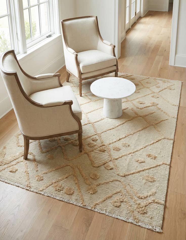 Detail image of 4' 6 x 6' 2 Hand Knotted Darya Wool Rug