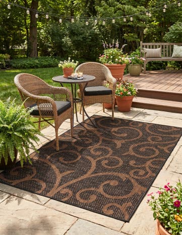 3' 3 x 5' 3 Easy-Clean Botanical Indoor / Outdoor Rug