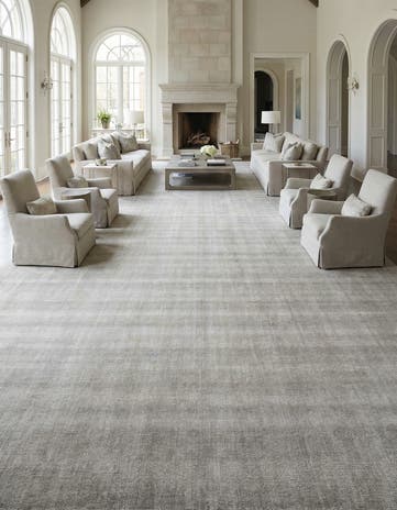 Grey Manor Hand Woven Jill Zarin English Manor Wool Rug