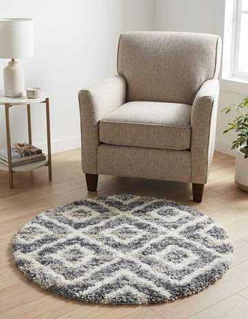 3' 3 x 3' 3 Athena Shag Round Rug