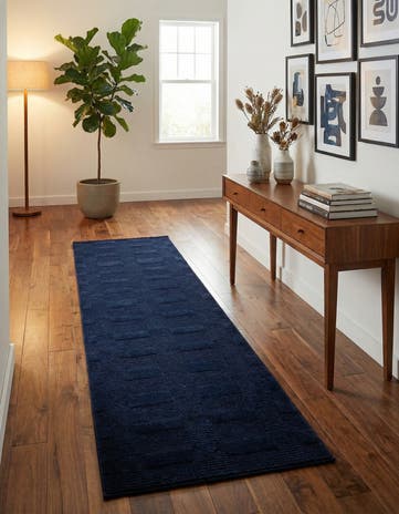 2' 7 x 12' Textura Designer Runner Rug