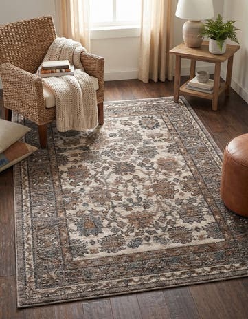 4' x 6' 3 Grand Tradition Rug
