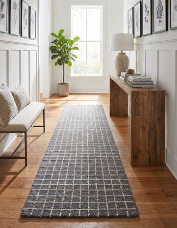 2' x 8' Heritage Line Wool Runner Rug