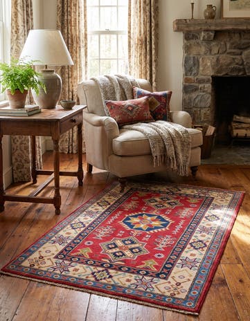 2' 7 x 4' 1 Hand Knotted Kazak Rug