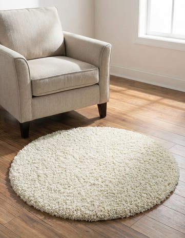 3' x 3' Solid Shag Round Rug