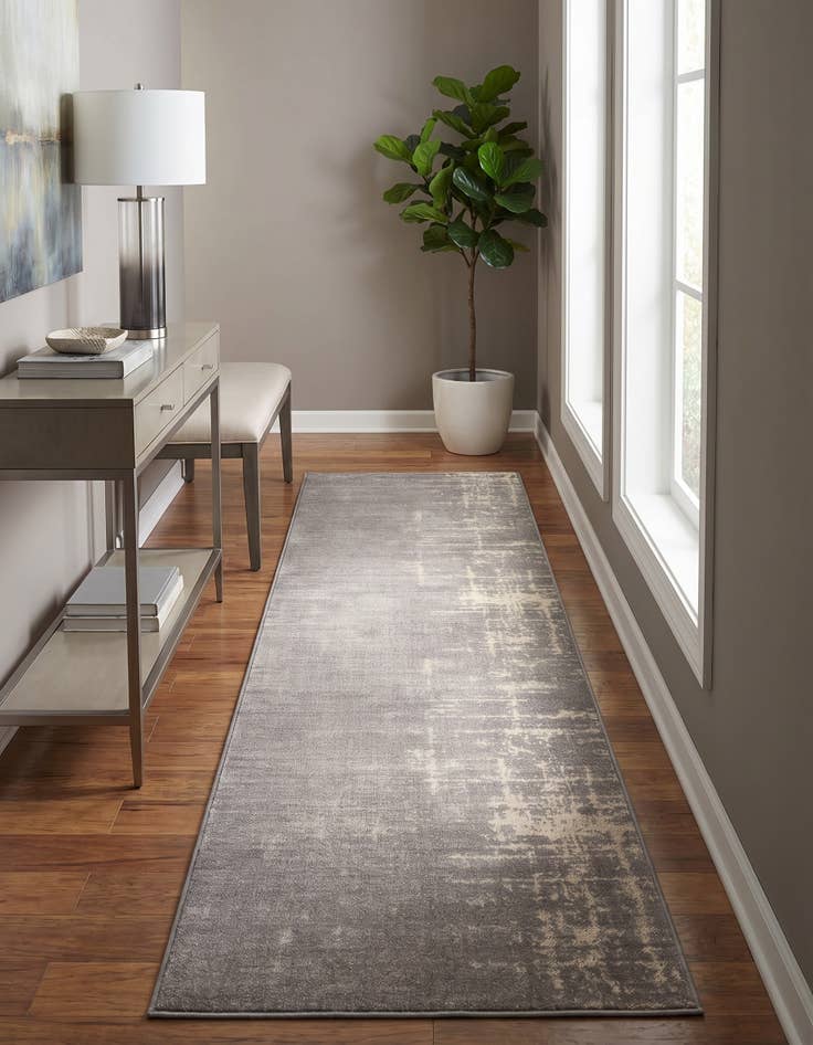 Detail image of 2' 7 x 10' Valencia Runner Rug