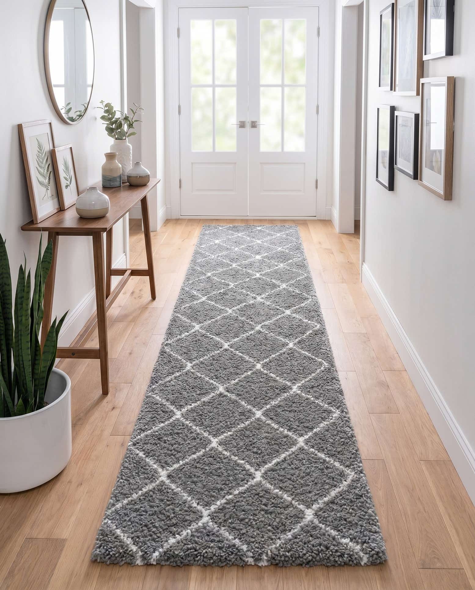 2' 7 x 13' Marrakesh Shag Runner Rug