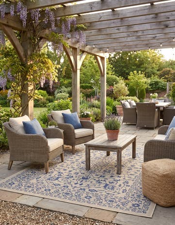 Beige and Blue Easy-Clean Botanical Indoor / Outdoor Rug