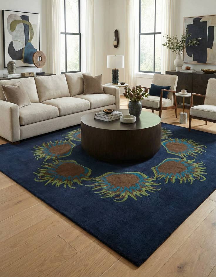 Detail image of 7' 5 x 7' 7 Luna Square Rug