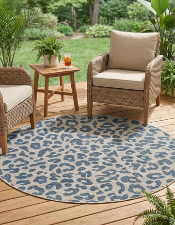5' 3 x 5' 3 Easy-Clean Safari Indoor / Outdoor Round Rug