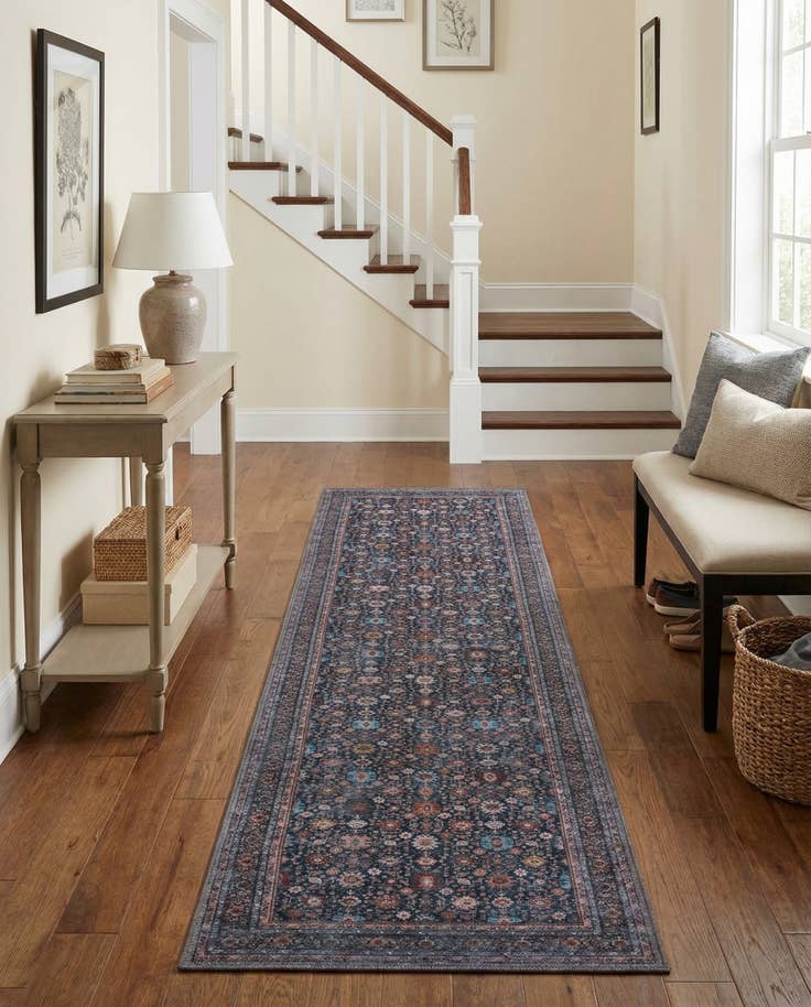 Detail image of 2' 7 x 10' Yara Runner Rug