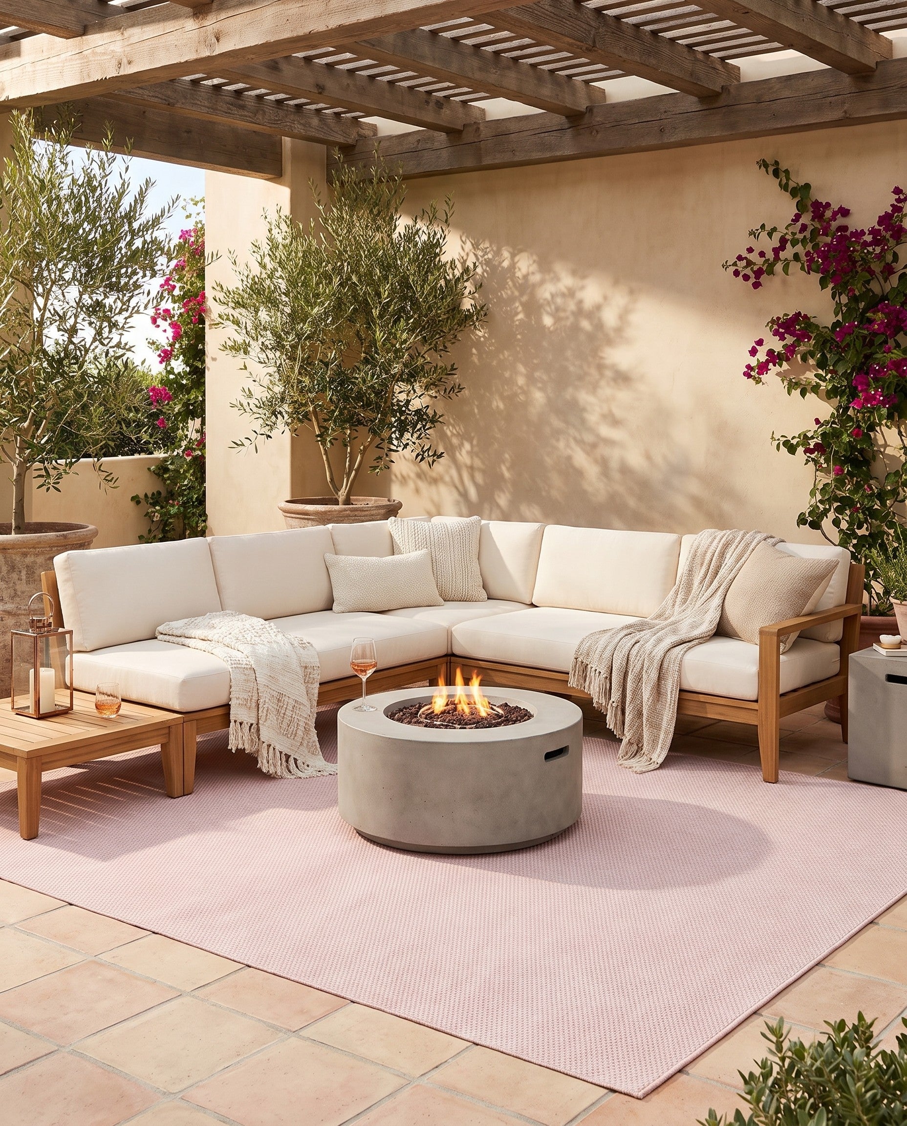 9' x 12' Easy-Clean Solid Indoor / Outdoor Rug