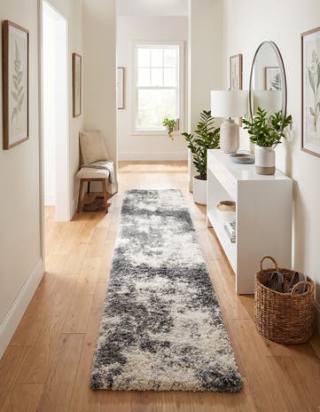 2' 7 x 13' Soft Touch Shag Runner Rug
