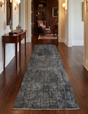 6' 7 x 9' 10 Ultra Vintage Wool Runner Rug
