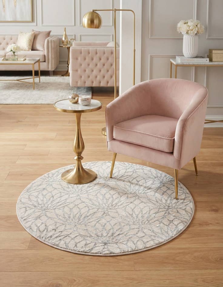 Detail image of 3' x 3'  Marilyn Monroe&trade; Glam Dahlia Round Rug