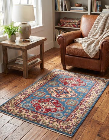 2' 9 x 4' Hand Knotted Kazak Rug
