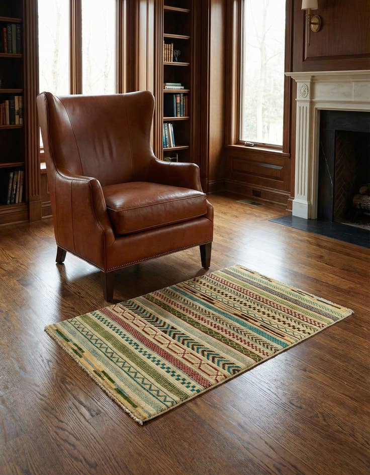 Detail image of 2' 8 x 4' Hand Knotted Modern Ziegler Rug