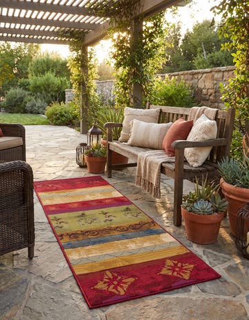 Easy-Clean Modern Indoor / Outdoor Runner Rug