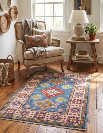 2' 9 x 4' 2 Hand Knotted Kazak Rug