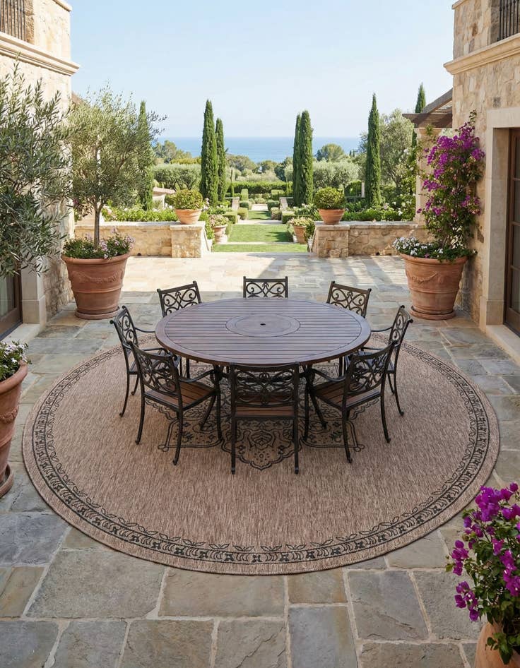 Detail image of 13' x 13' Easy-Clean Traditional Indoor / Outdoor Round Rug
