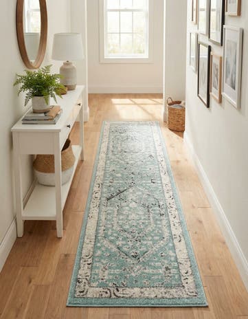 2' x 8' Aurelia Runner Rug