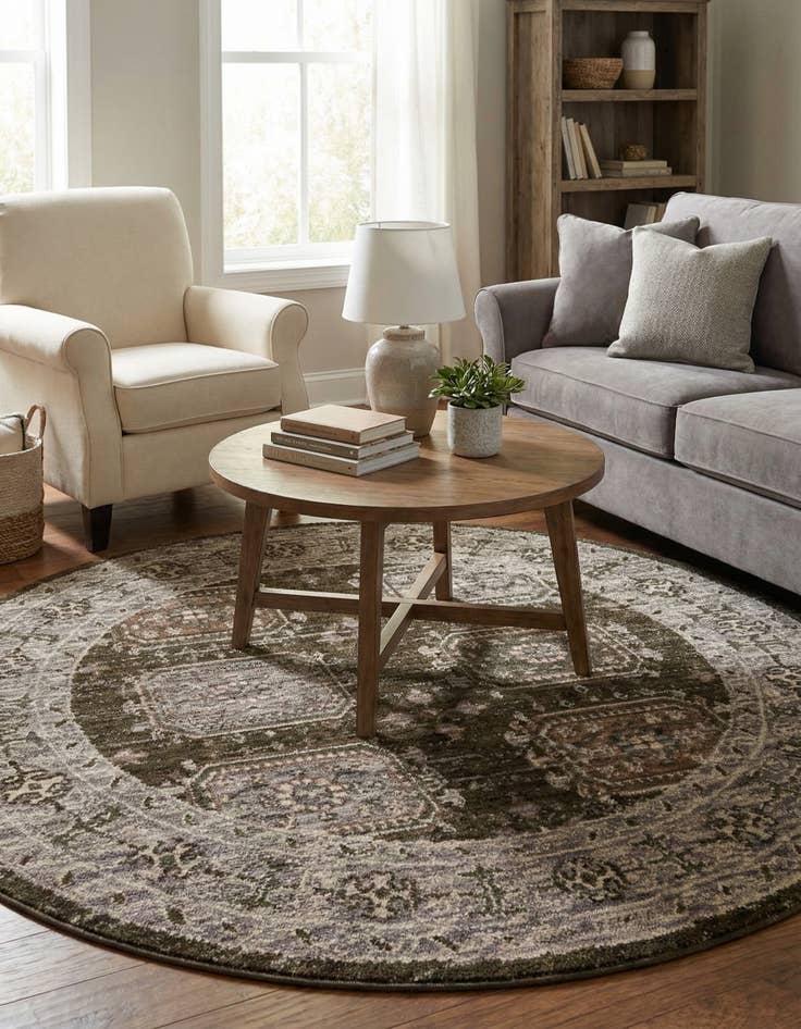 Detail image of 5' x 5' Grand Tradition Round Rug