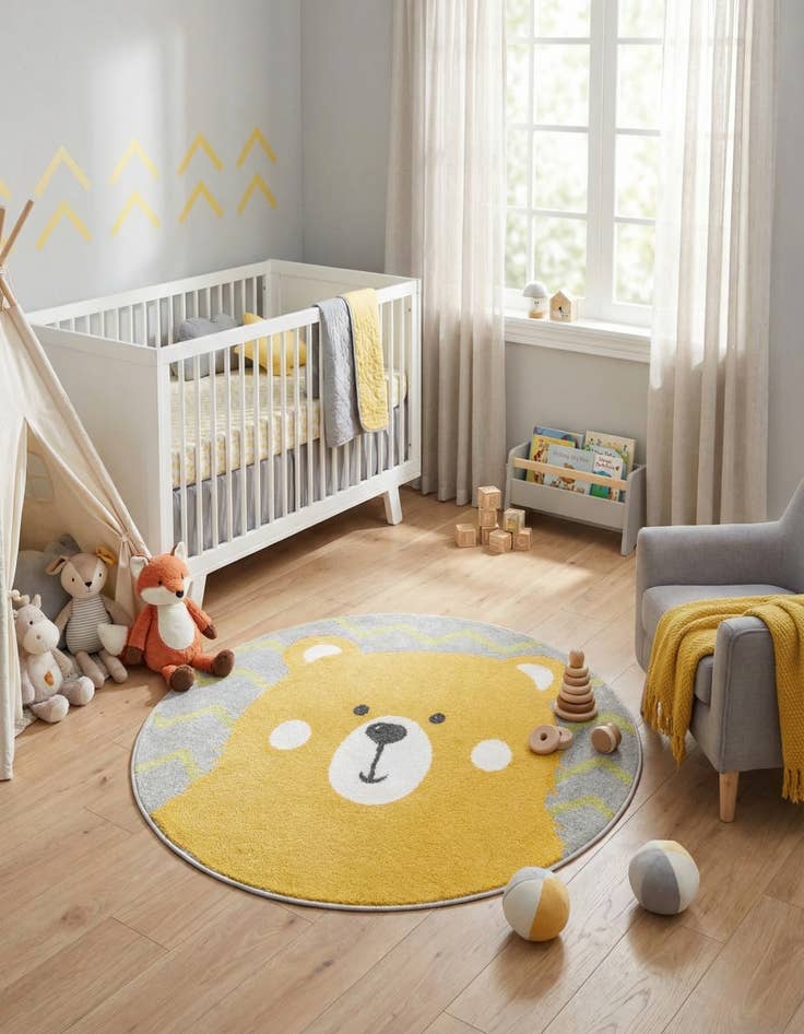 Detail image of 3' 3 x 3' 3 Bear Whimsy Kids Round Rug